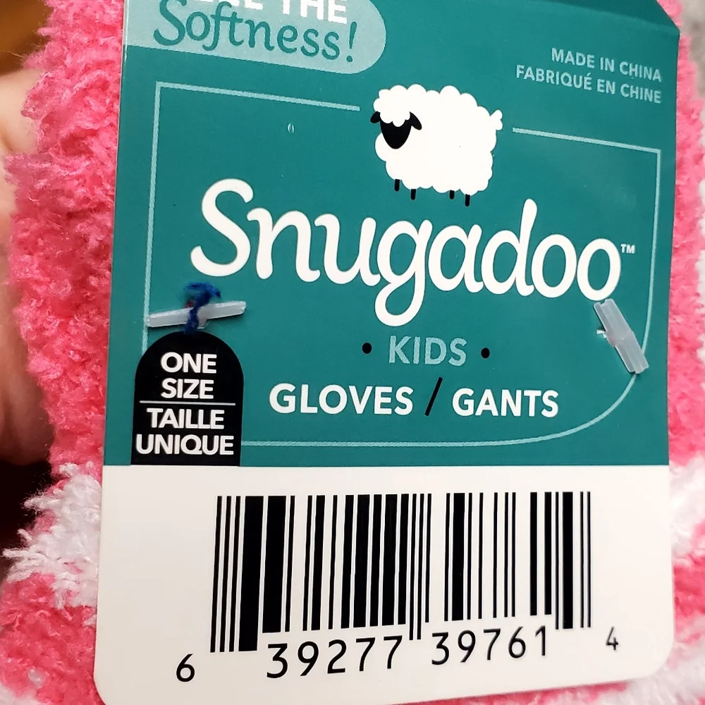 Snugadoo Kids Pink Fuzzy Gloves Size One Aprox Ages 4-7